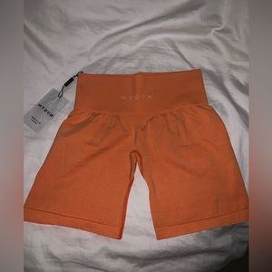 NVGTN Sunset Orange Pro Seamless Shorts, Small